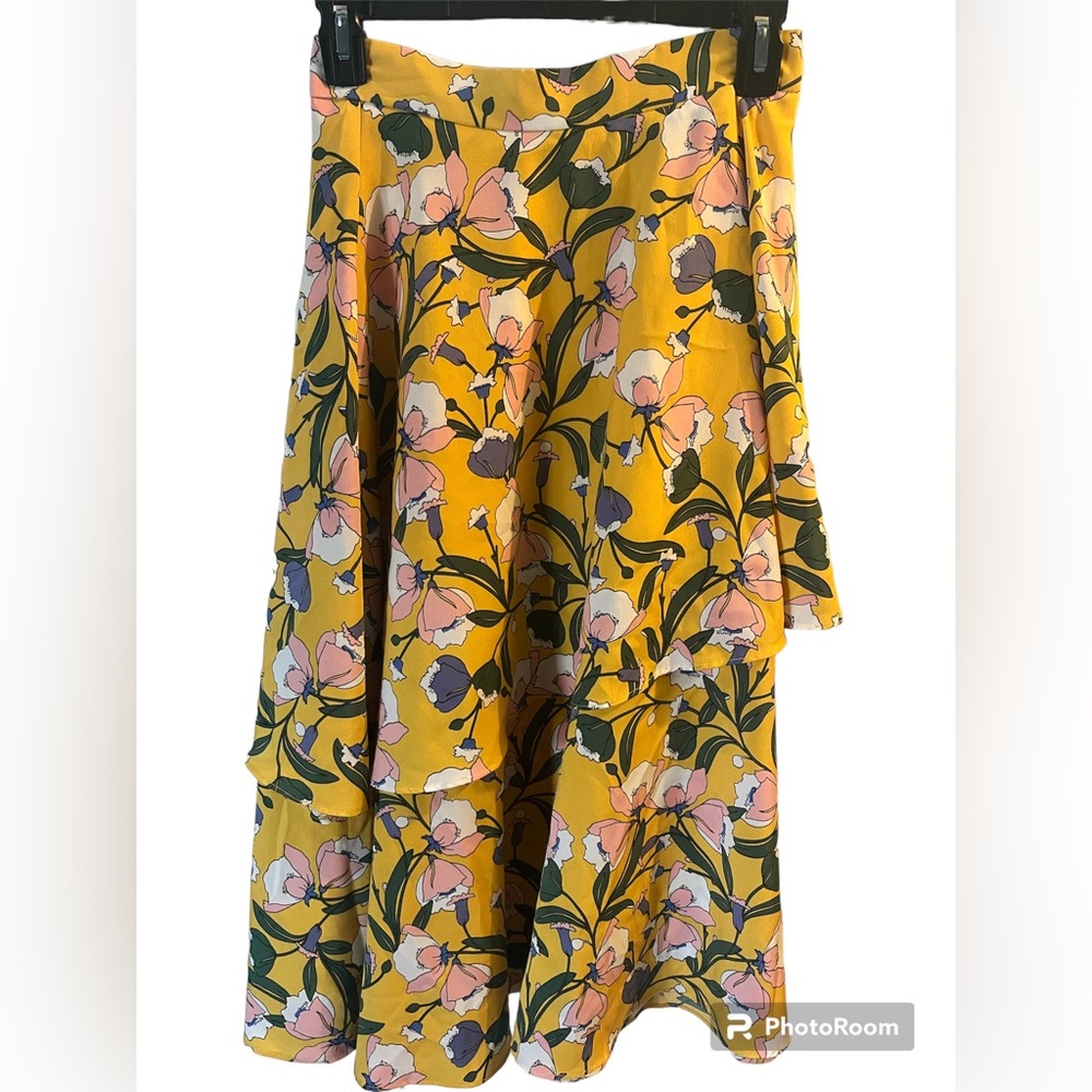 Girly floral midi Skirt size m